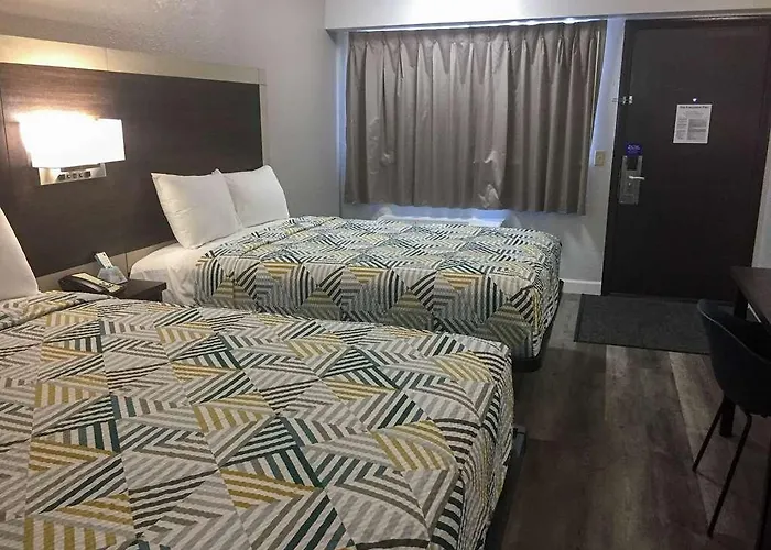 Hotel 6 Effingham, Il 4*